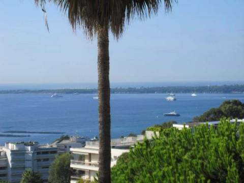 Cannes 18.8.10 002